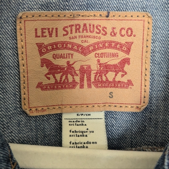 Levi's Denim Jacket w/Our Lady of Guadalupe Patch - Picture 7 of 7
